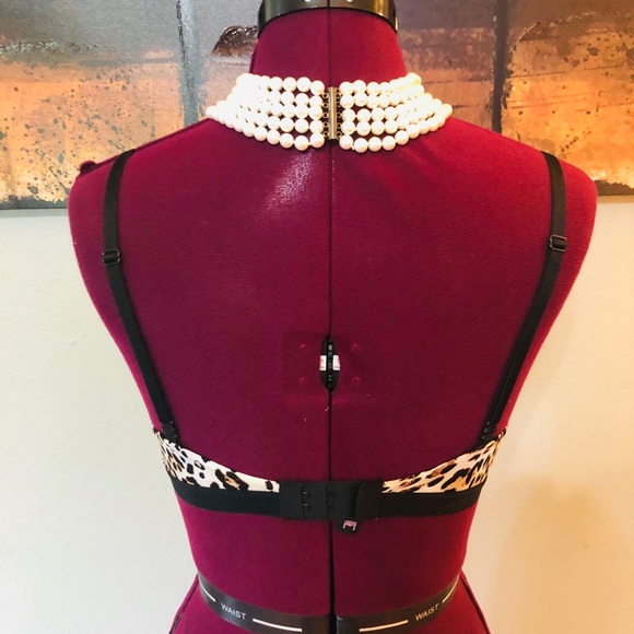 VICTORIA SECRET Very Sexy Push-up 32c - Picture 3 of 7